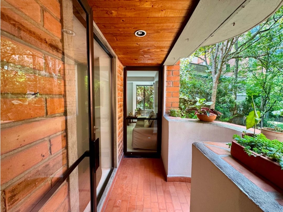 VENDEMOS APARTAMENTO DUPLEX PARA REMODELAR CALLE 10 CON INFERIOR