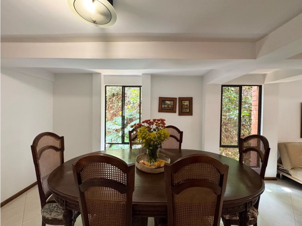VENDEMOS APARTAMENTO DUPLEX PARA REMODELAR CALLE 10 CON INFERIOR — foto 4