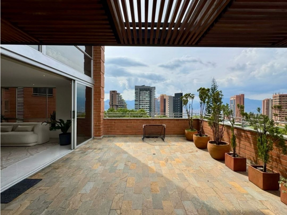 VENDEMOS APARTAMENTO DUPLEX REMODELADO SECTOR EL TESORO — foto 6