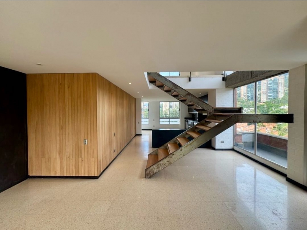 VENDEMOS APARTAMENTO DUPLEX SECTOR DE SAN LUCAS