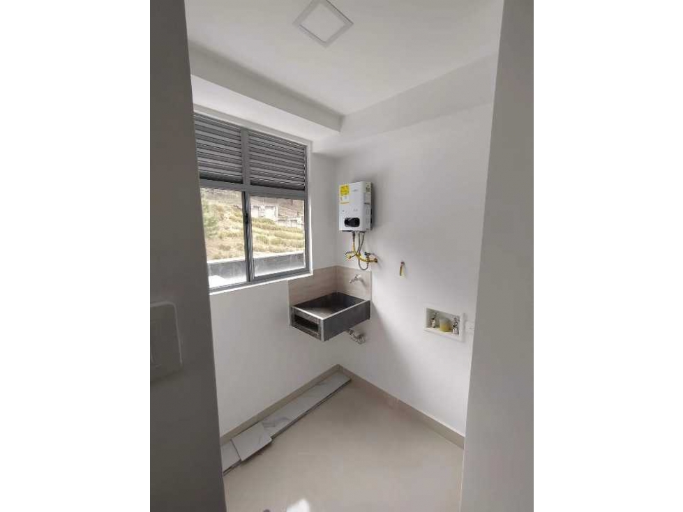 APARTAMENTO EN VENTA AMAZONIA , BELLO PISO 8 - 3