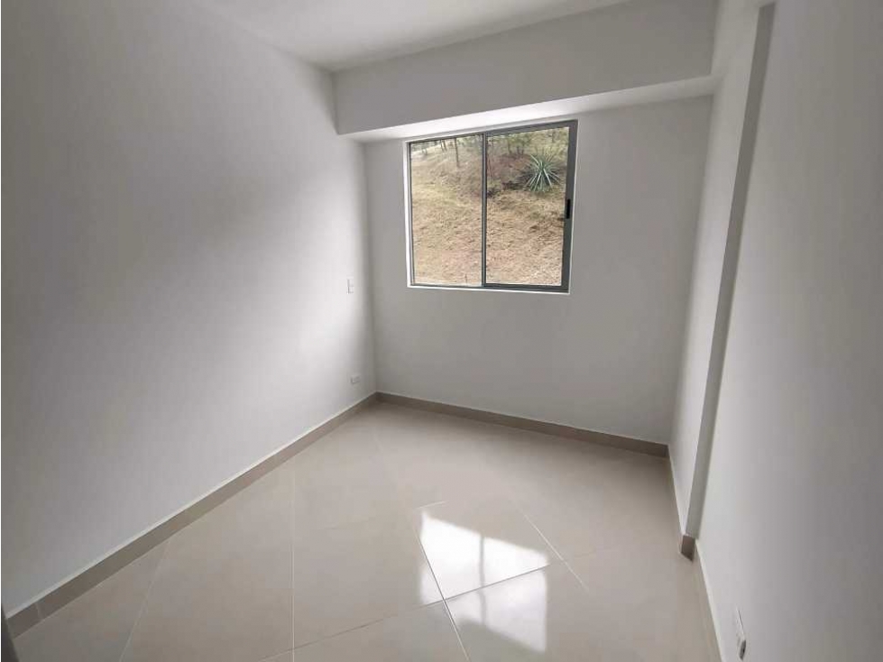 APARTAMENTO EN VENTA AMAZONIA , BELLO PISO 8 - 5