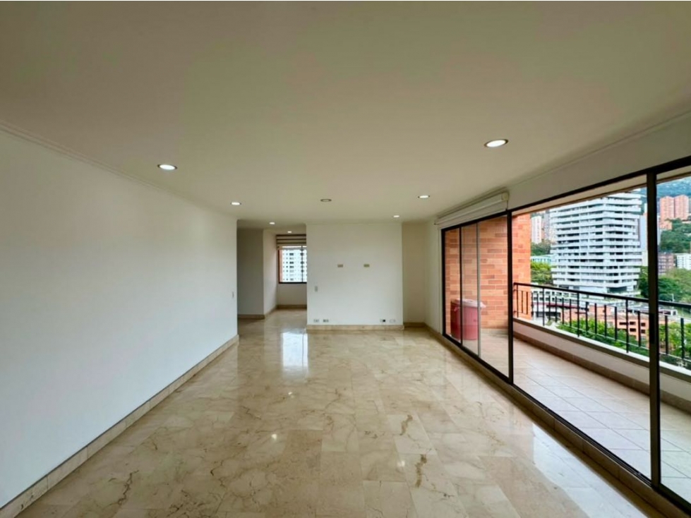 VENDEMOS APARTAMENTO EN BARRIO LALINDE CON VISTA AL SUR SIN PONIENTE — foto 3