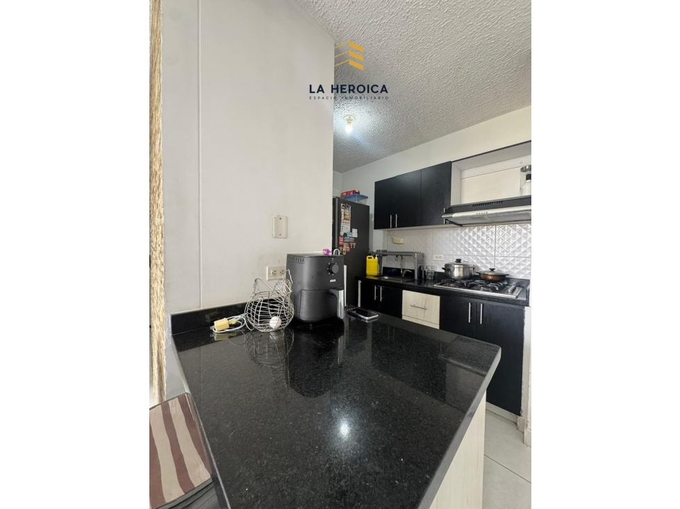 VENDEMOS APARTAMENTO EN CARACOLI -PARQUE HEREDIA-CARTAGENA — foto 5
