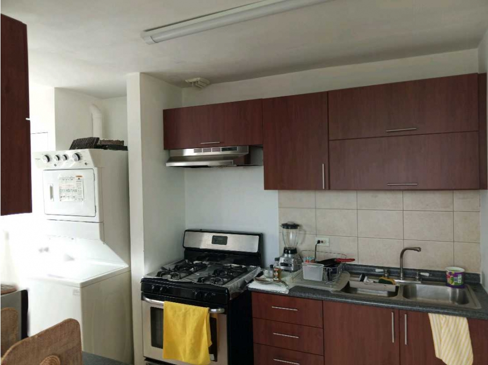 VENTA DE APARTAMENTO EN CONDADO DEL REY + 2 ESTACIONAMIENTOS — foto 3