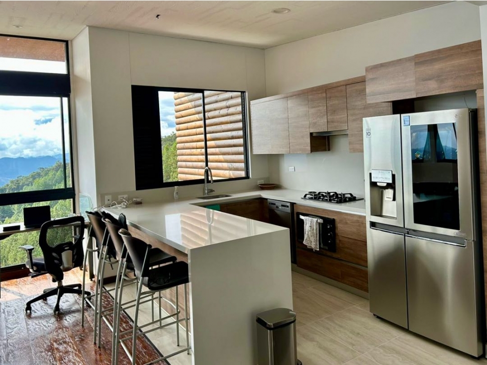 VENDEMOS APARTAMENTO EN EL RETIRO CON VISTA A LA REPRESA — foto 4