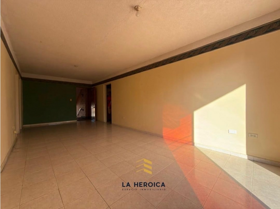 VENDEMOS APARTAMENTO EN LAS GAVIOTAS — foto 3