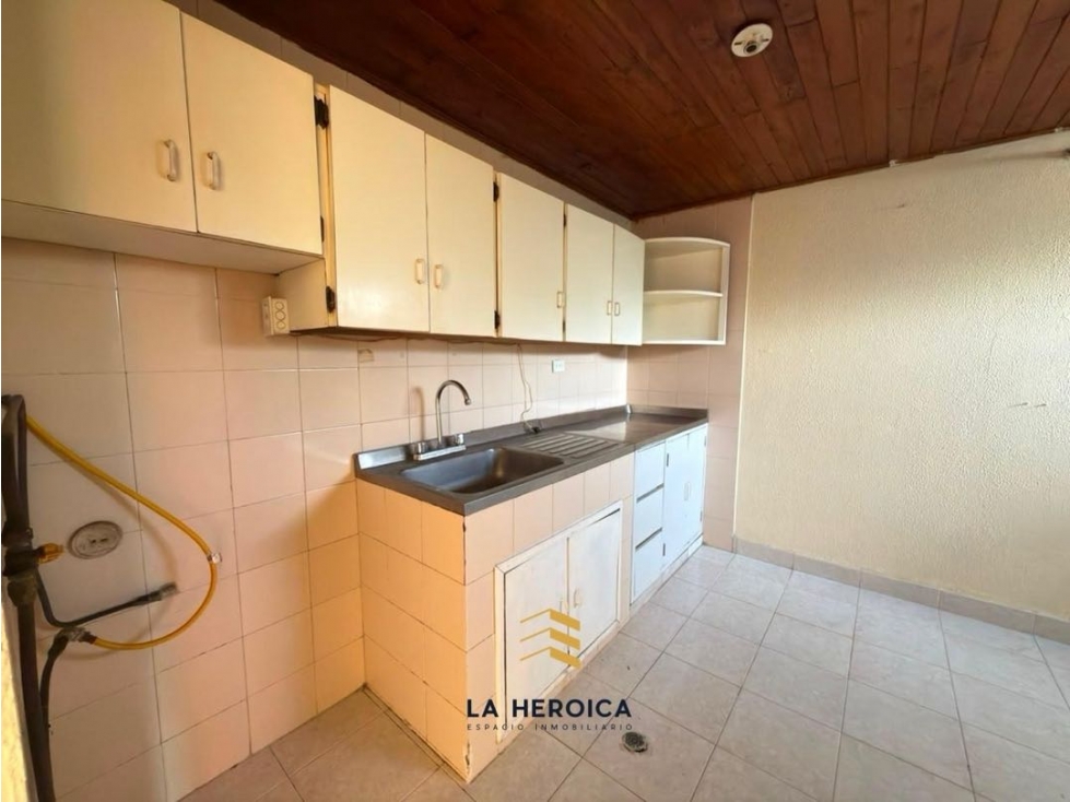 VENDEMOS APARTAMENTO EN LAS GAVIOTAS — foto 4