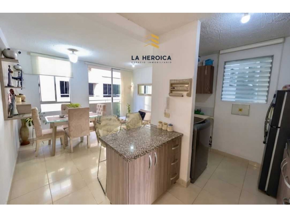 VENDEMOS APARTAMENTO EN PARQUE HEREDIA-Cartagena