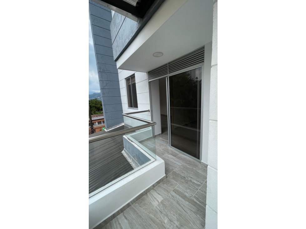 VENDEMOS APARTAMENTO EN SURAMERICA — foto 3