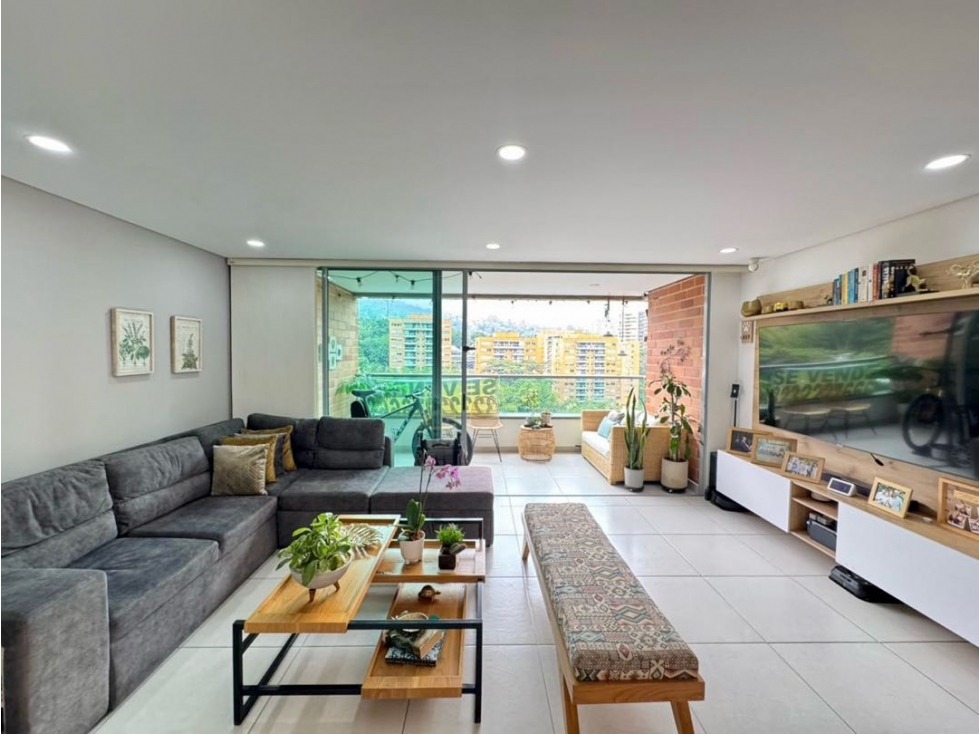 VENDEMOS APARTAMENTO EN UNIDAD FAMILIAR LOMA LOS MESA