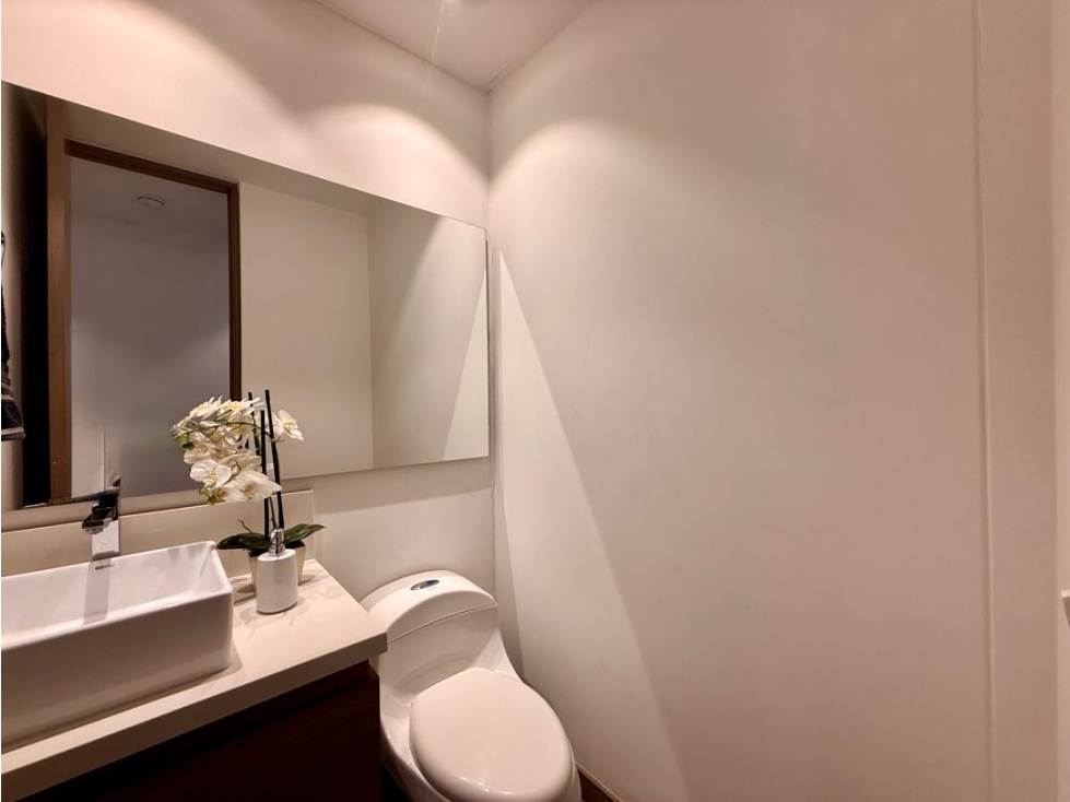 VENDEMOS APARTAMENTO MODERNO PISO ALTO CON VISTA SECTOR BENEDICTINOS — foto 5
