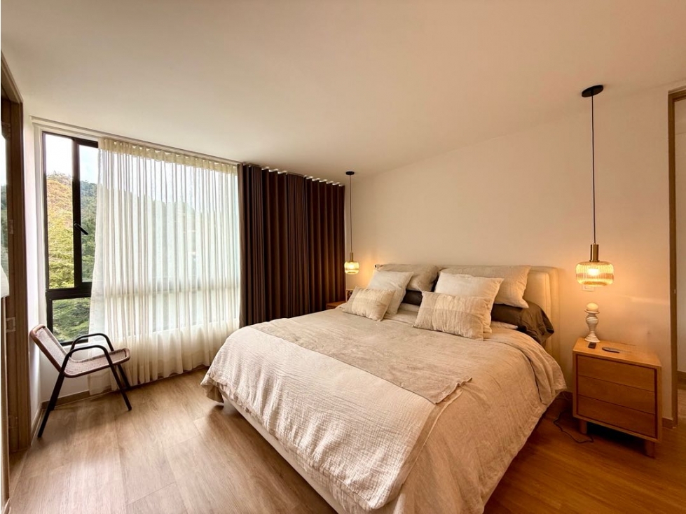 VENDEMOS APARTAMENTO MODERNO SAJONIA LLANOGRANDE ÚLTIMO PISO ESQUINERO — foto 4