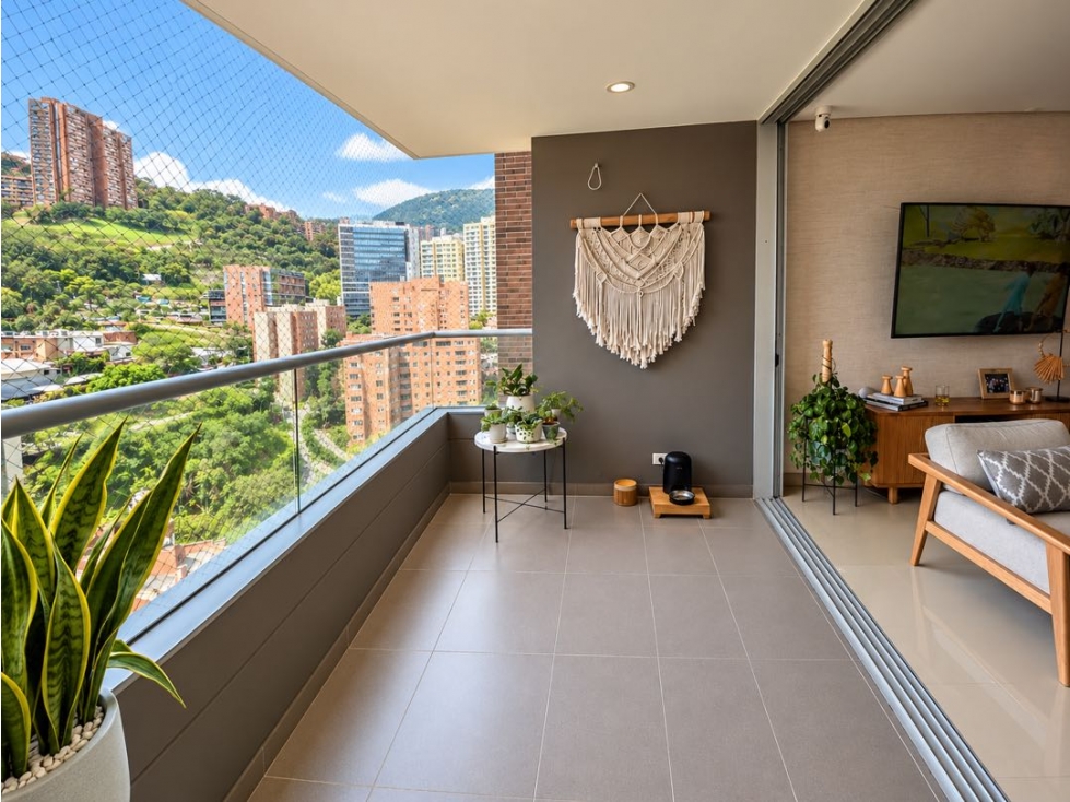 VENDEMOS APARTAMENTO MODERNO SECTOR CASTROPOL , POBLADO