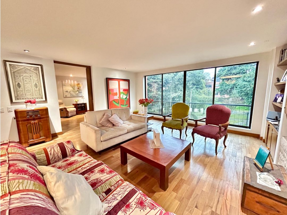 VENDEMOS APARTAMENTO REMODELADO EN SAN PATRICIO — foto 2