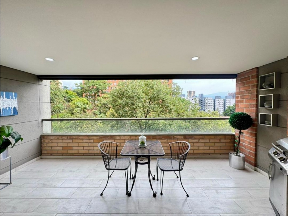 VENDEMOS APARTAMENTO REMODELADO SECTOR BALSOS CON VISTA VERDE — foto 2