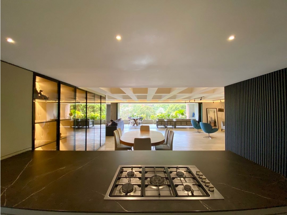 VENTA DE APARTAMENTO DÉ LUJO REMODELADO EN ÉL POBLADO SECTOR LOMAS 2 — foto 6