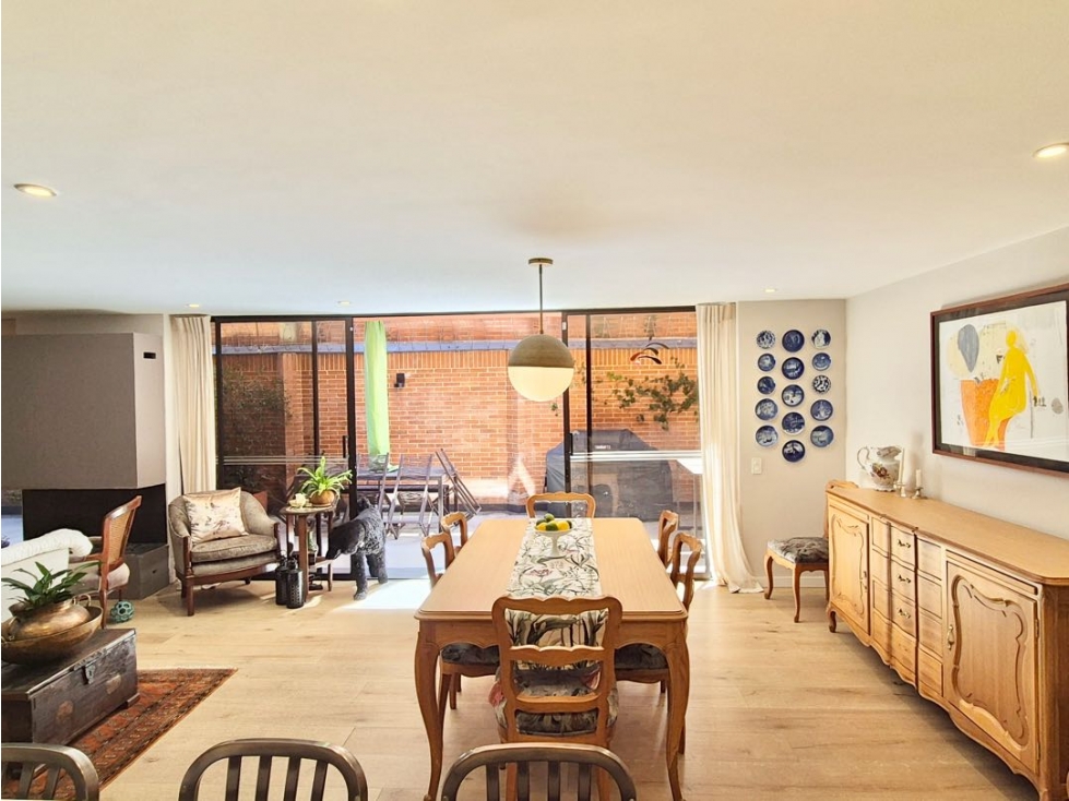 VENDEMOS APARTAMENTO REMODELADO EN LA CAROLINA CON AMPLIA TERRAZA — foto 2