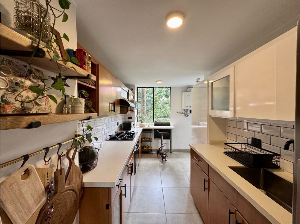 VENDEMOS APARTAMENTO REMODELADO SECTOR ZUÑIGA — foto 3