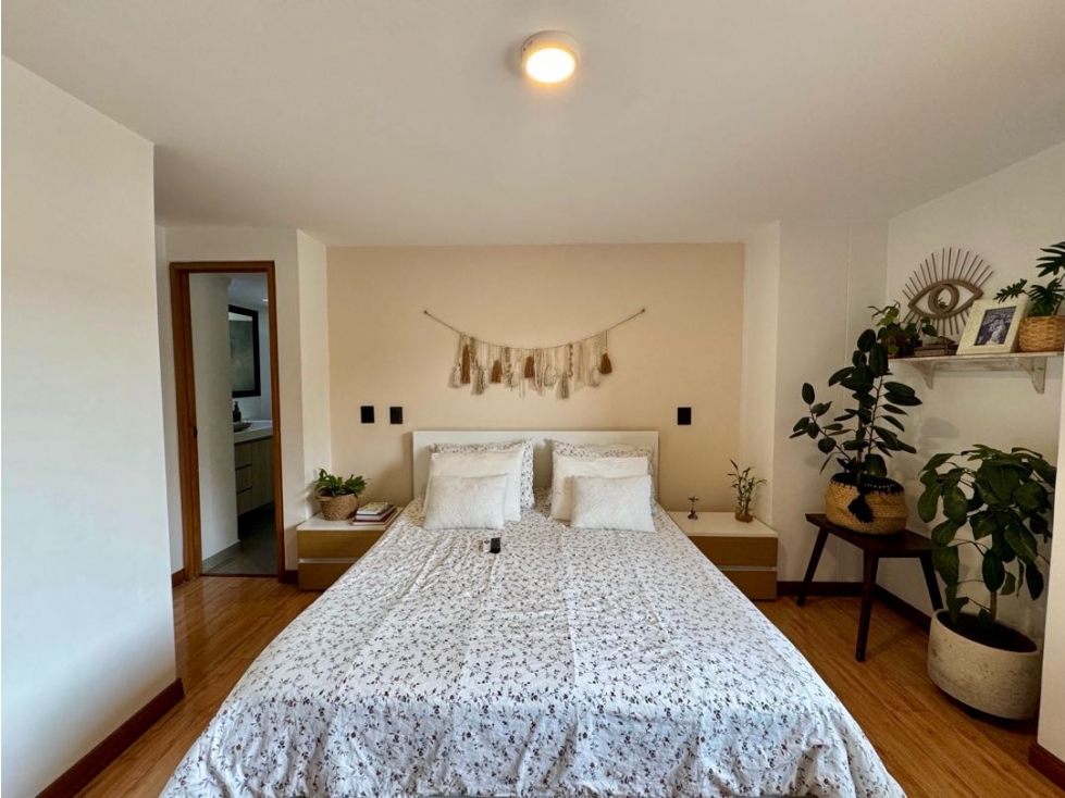 VENDEMOS APARTAMENTO REMODELADO SECTOR ZUÑIGA — foto 5