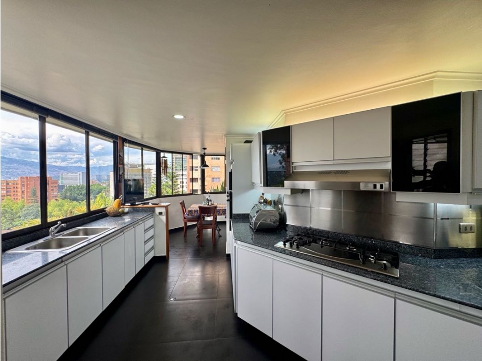 VENDEMOS APARTAMENTO SECTOR BALSOS CON GRAN POTENCIAL PARA REMODELAR — foto 2