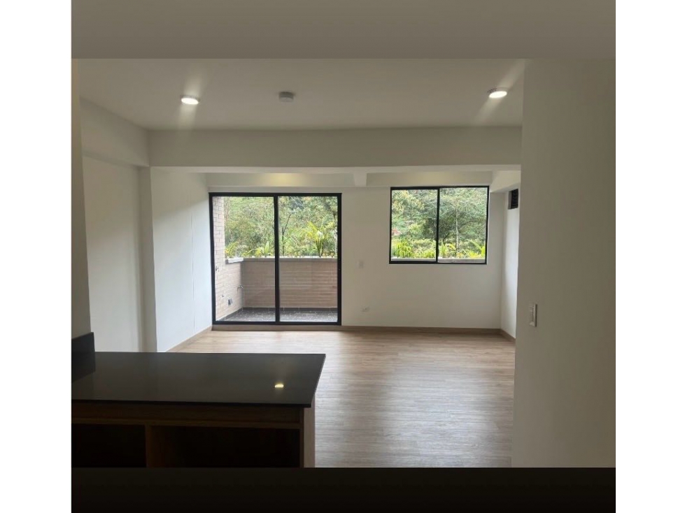 VENDEMOS APARTAMENTO SECTOR LA ARGENTINA , EL RETIRO - 5