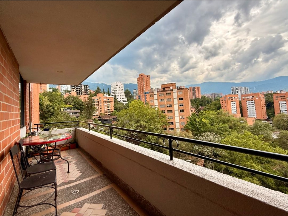VENDEMOS APARTAMENTO SECTOR SAN GIORGIO RODEADO DE VERDE CON REFORMAS — foto 4
