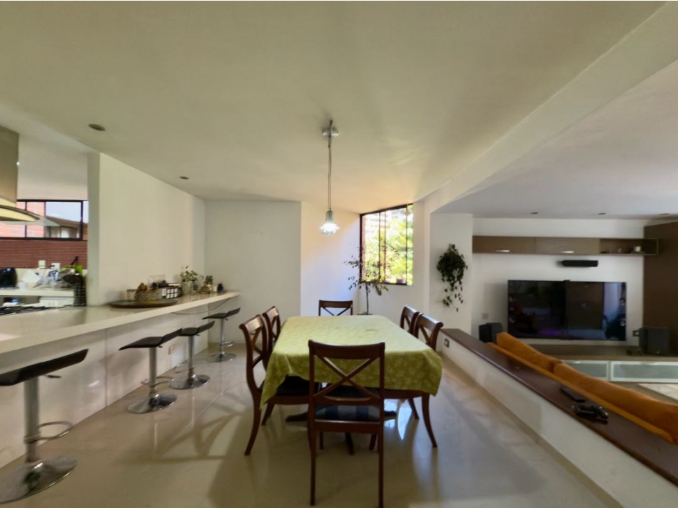 VENDEMOS APARTAMENTO UNIDAD FAMILIAR INFERIOR CON LOS PARRA — foto 2