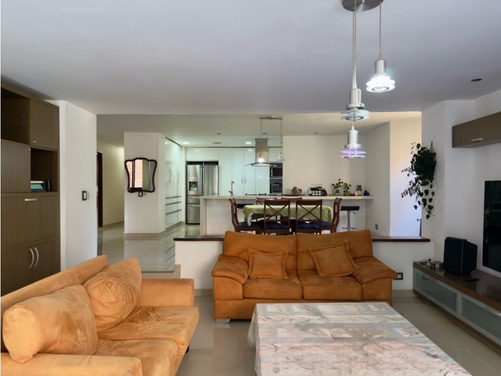 VENDEMOS APARTAMENTO UNIDAD FAMILIAR INFERIOR CON LOS PARRA — foto 4