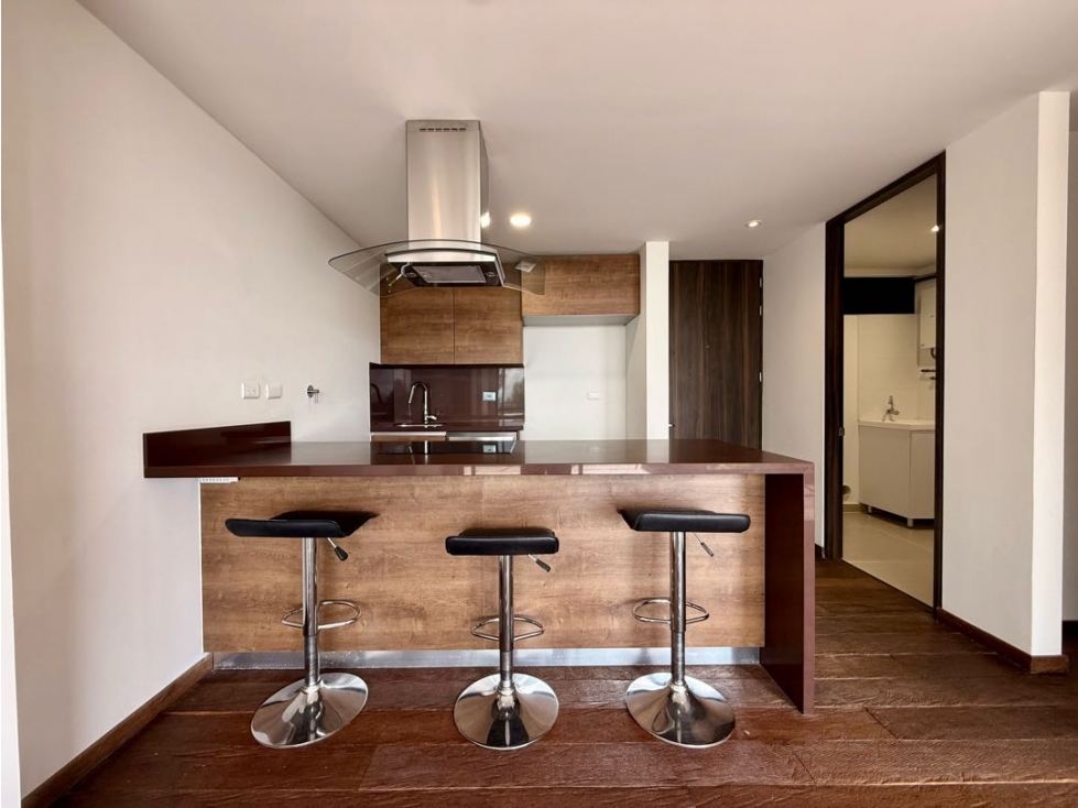 VENDEMOS APARTAMENTO SIERRAGRANDE CON VISTA VERDE — foto 2