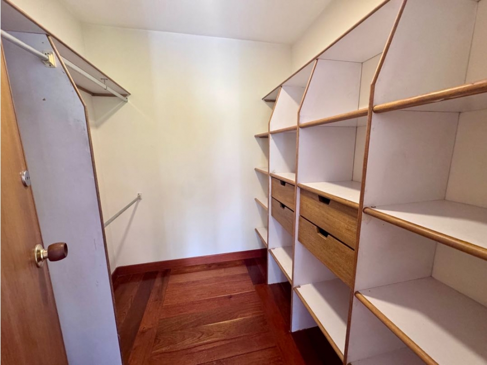 ARRIENDO 172mt cerca a la Clínica Medellín del Poblado UNIDAD — foto 5