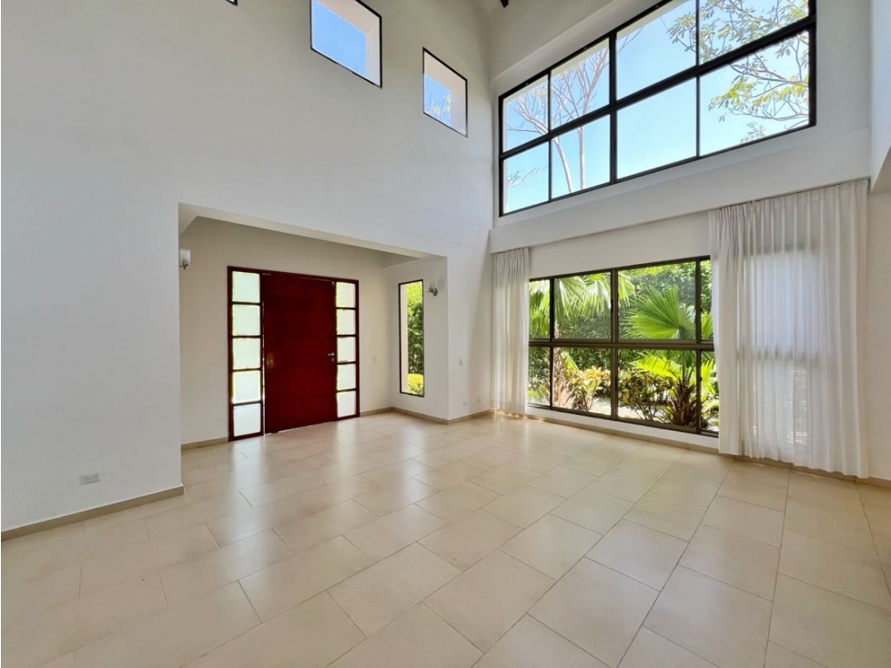 VENDEMOS CASA AMPLIA en CONDOMINIO TERRANOVA Zona Norte | Cartagena