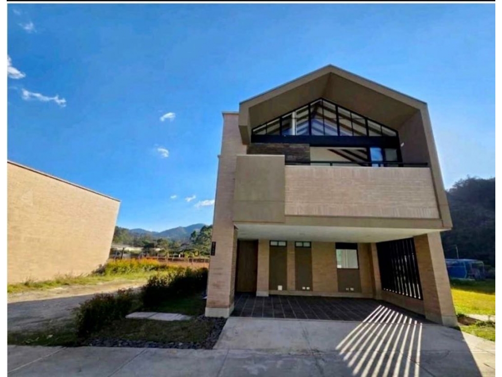 VENDEMOS | CASA CAMPESTRE EN EL RETIRO PARA ESTRENAR EN PARCELACION — foto 4