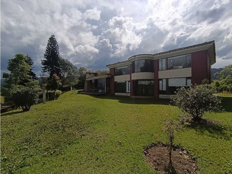 VENTA/RENTA CASA DE 720m² EN EXCLUSIVA PARCELACIÓN EL RETIRO FIZEBAD — foto 3