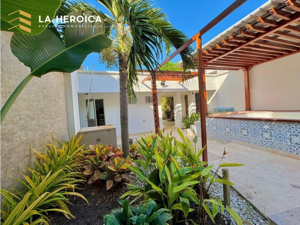 VENDEMOS CASA DE LUJOS EN CRESPO - CARTAGENA