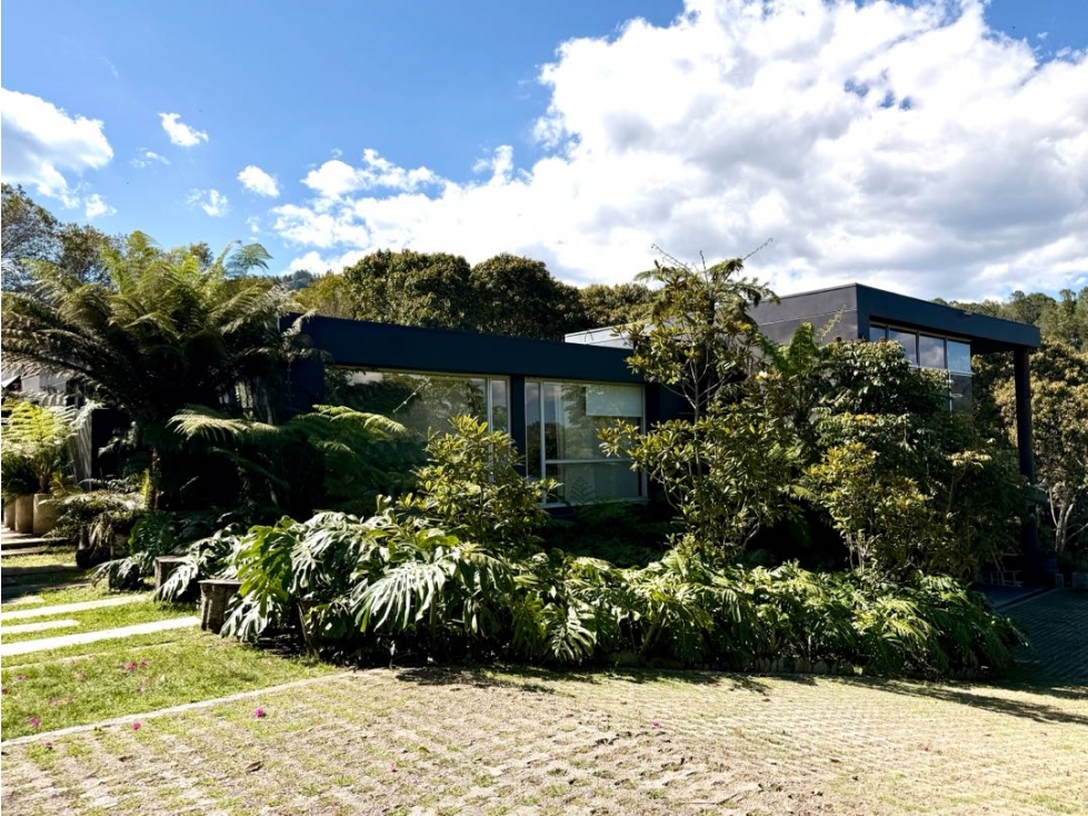 VENDEMOS CASA DE UN NIVEL UNIDAD CERRADA FIZEBAD VISTA A LA REPRESA
