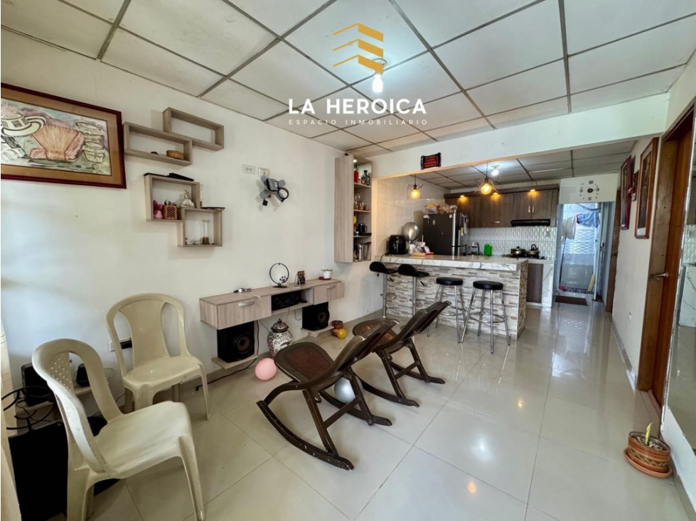 VENDEMOS CASA DIVIDIDA EN 2 APARTAMENTOS EN EL CAMPESTRE — foto 3