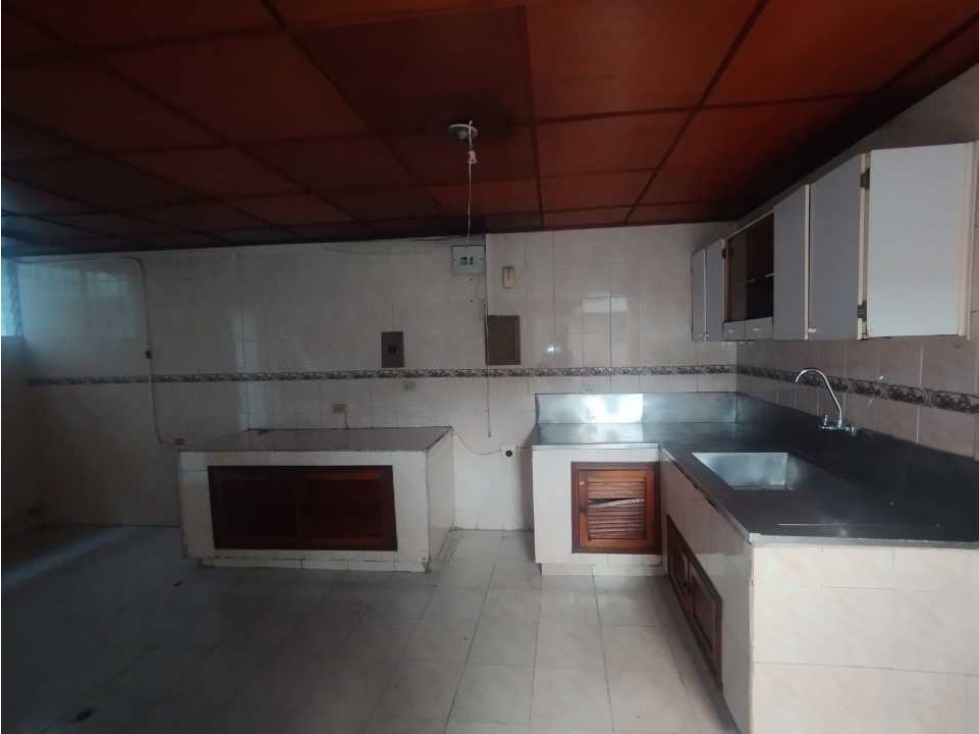 CASA EN VENTA BELEN ROSALES , MEDELLIN PISO 1 — foto 4