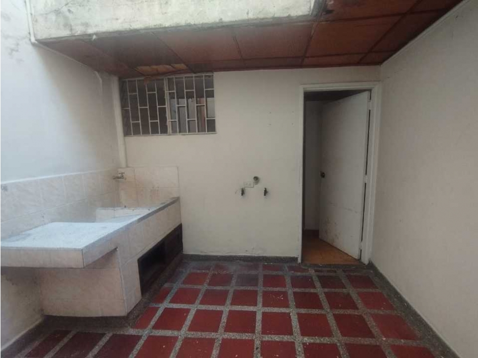 CASA EN VENTA BELEN ROSALES , MEDELLIN PISO 1 — foto 5