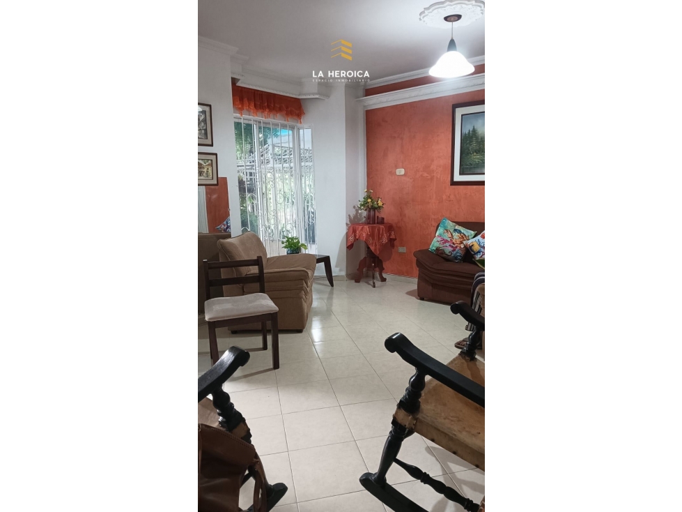 VENDEMOS CASA EN EL BARRIO LOS ALPES-CARTAGENA — foto 3