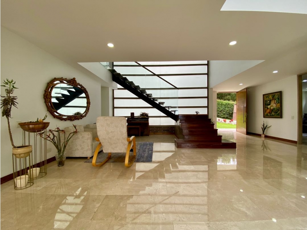 VENDEMOS CASA EN EL ESCOBERO ENVIGADO — foto 3