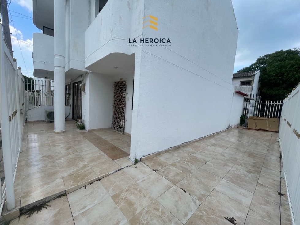VENDEMOS CASA EN LOS ALPES