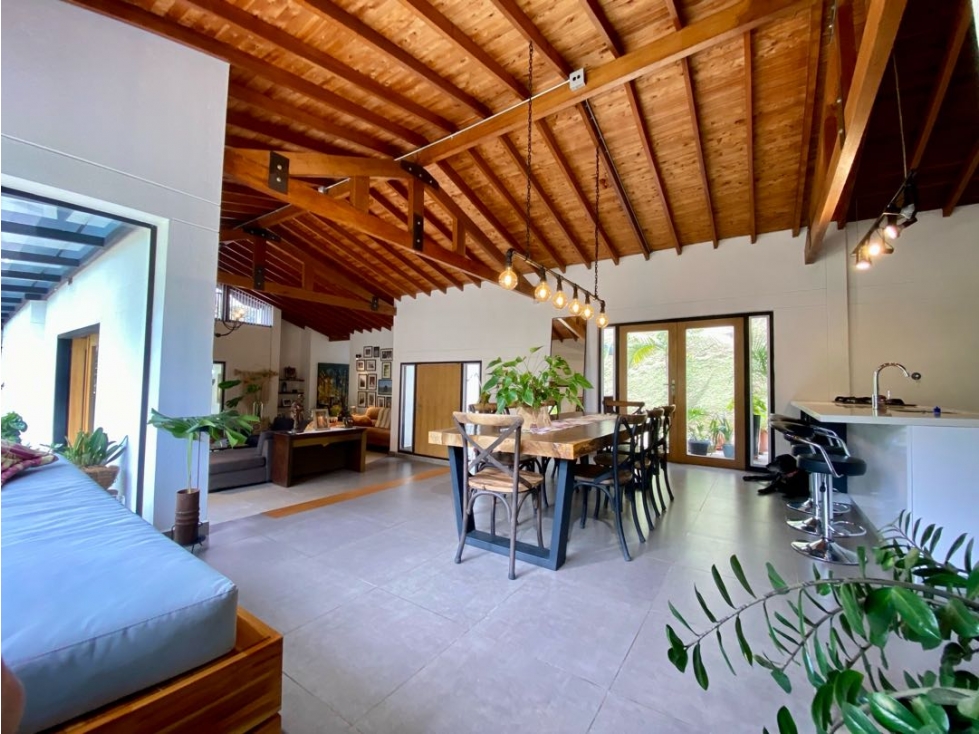 VENTA CASA CON PISCINA EN PARCELACION - LA ESTRELLA SECTOR ESCOCÍA — foto 4