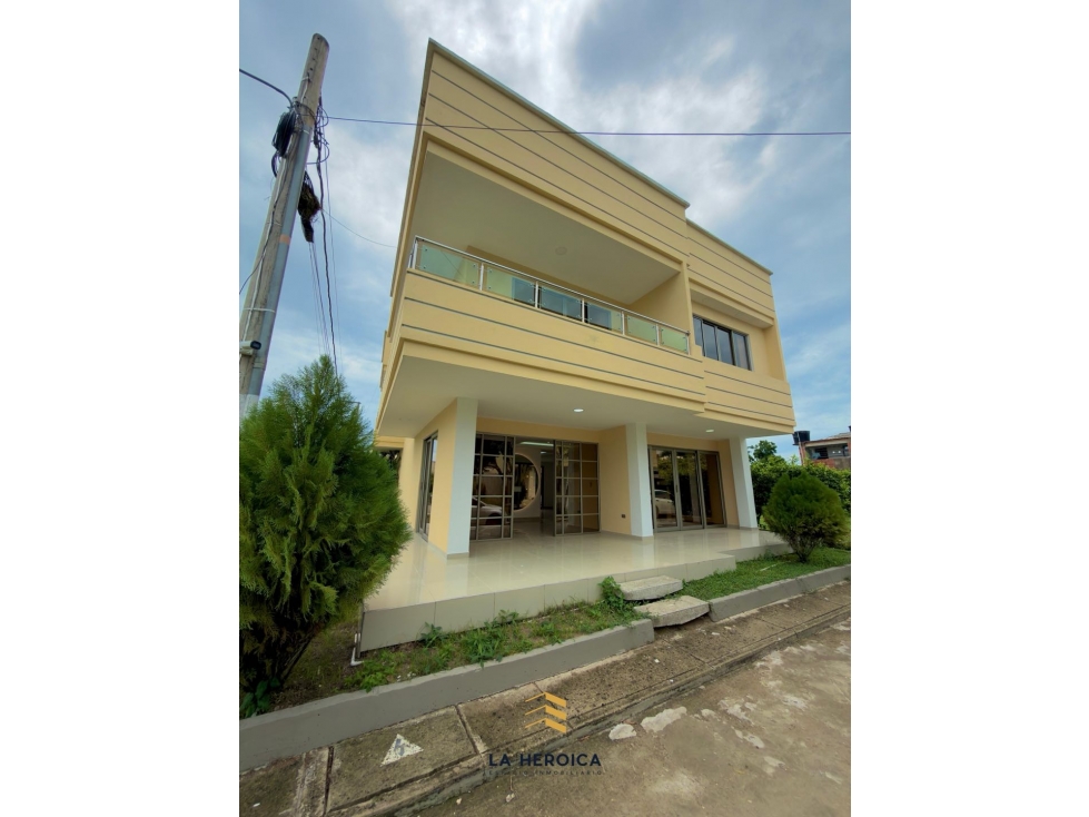 VENDEMOS CASA EN TURBACO