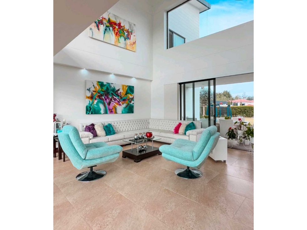 VENDEMOS CASA EN UNA DE LAS PARCELACIONES MÁS COTIZADAS DE LLANOGRANDE — foto 3