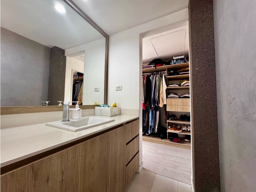 VENDEMOS CASA EN UNIDAD CERRADA BALSOS PARTE ALTA REMODELADA — foto 5