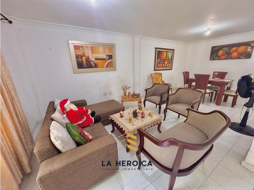 VENDEMOS CASA EN URBANIZACIÓN VILLA DEL SOL — foto 3