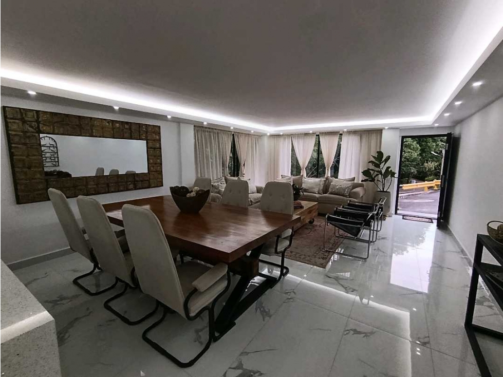 VENDEMOS CASA ESQUINERA 320m² LLANOGRANDE PORTERIA 24/7 CERCA DE TODO — foto 6