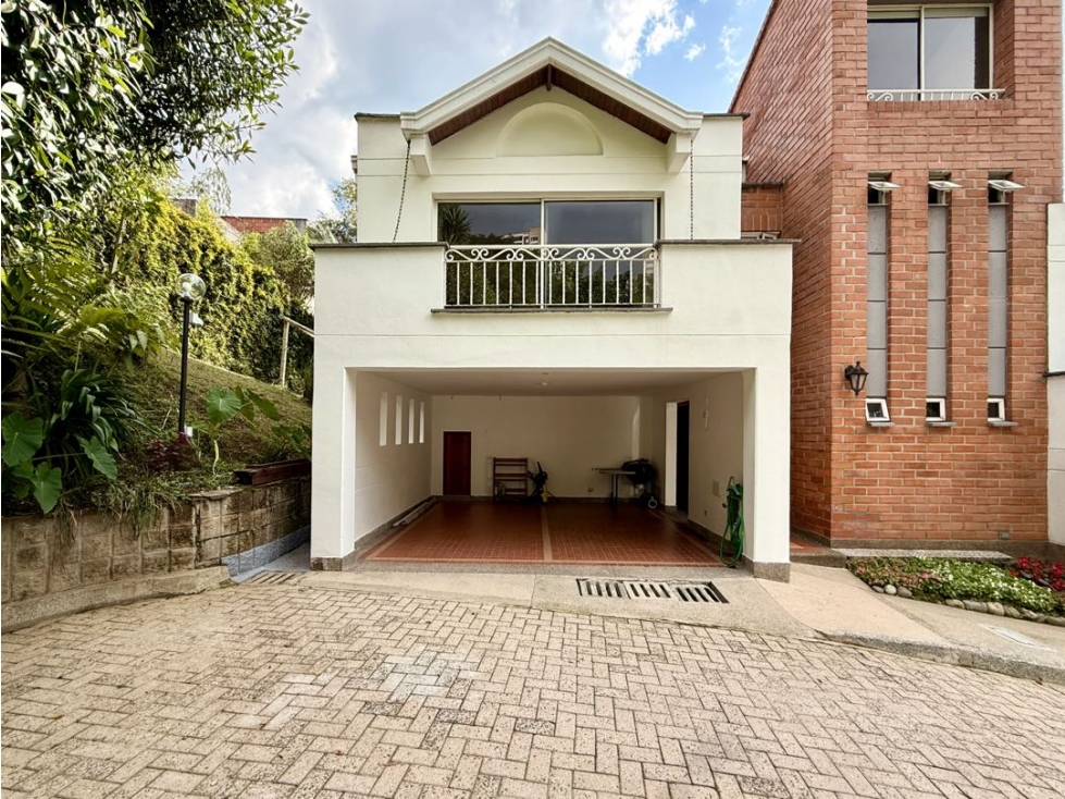 VENDEMOS CASA ESQUINERA UNIDAD CERRADA SAN LUCAS — foto 4