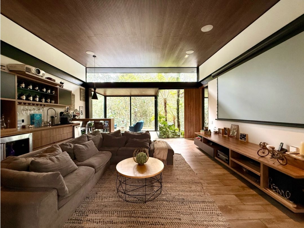 VENDEMOS CASA MODERNA DE 1 NIVEL EN UNIDAD CERRADA ESCOBERO ALTO — foto 6